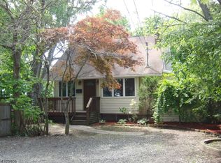 461 Ringwood Ave, Wanaque, NJ 07465