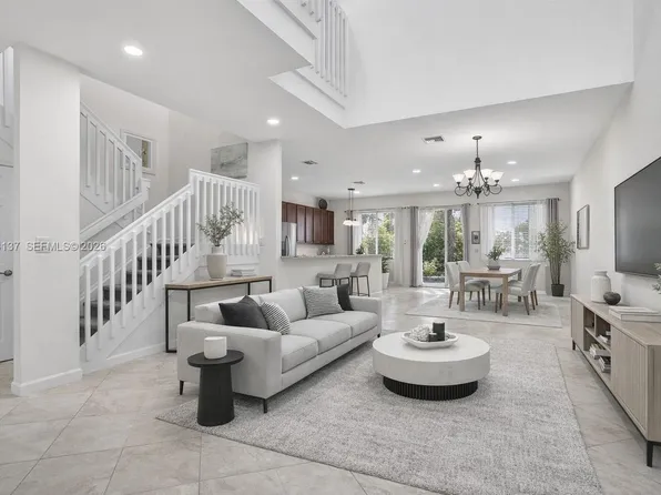 728 SE 2nd St, Pompano Beach, FL 33060