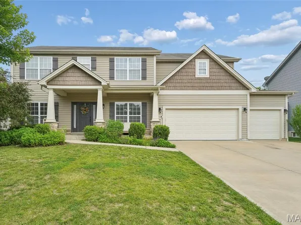 318 Hampton Ridge Dr, Wentzville, MO 63385
