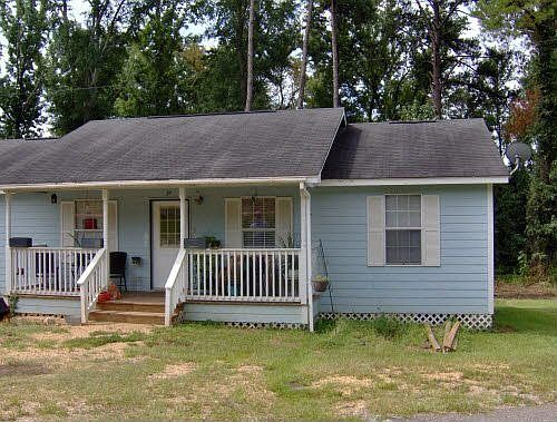 1st image of 37 Pinehill Dr