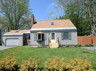 28 Pride St, Westbrook, ME 04092