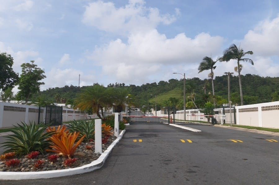 1st image of 25 Thirteen Street Paseo De La #J