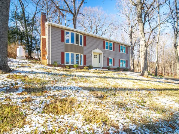 20 Cedar Hill Road, Shelton, CT 06484