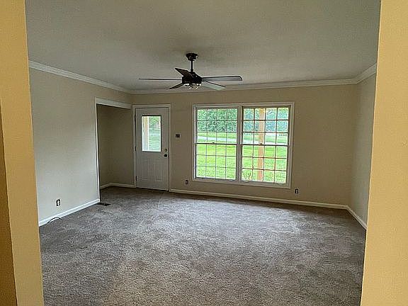 2nd image of 325 Humphrey Dr