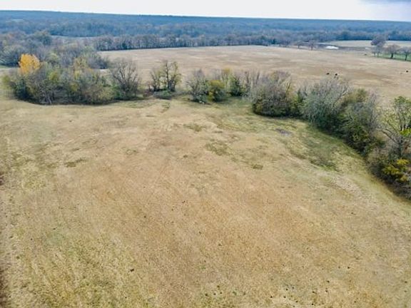 3rd image of 1751 County Road 3561