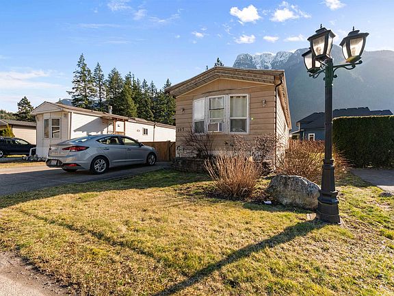 2nd image of 65367 Kawkawa Lake Rd #107