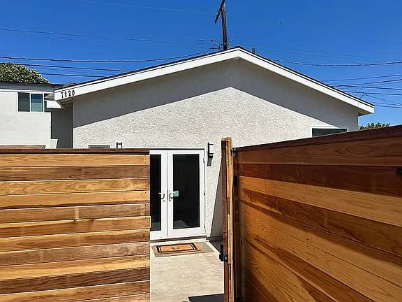 5th image of 7822 Toland Ave #7822