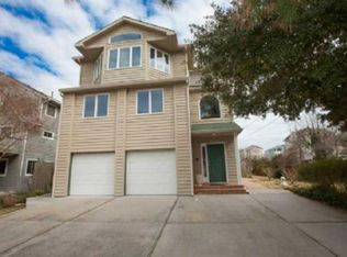 630 Surfside Ave, Virginia Beach, VA 23451
