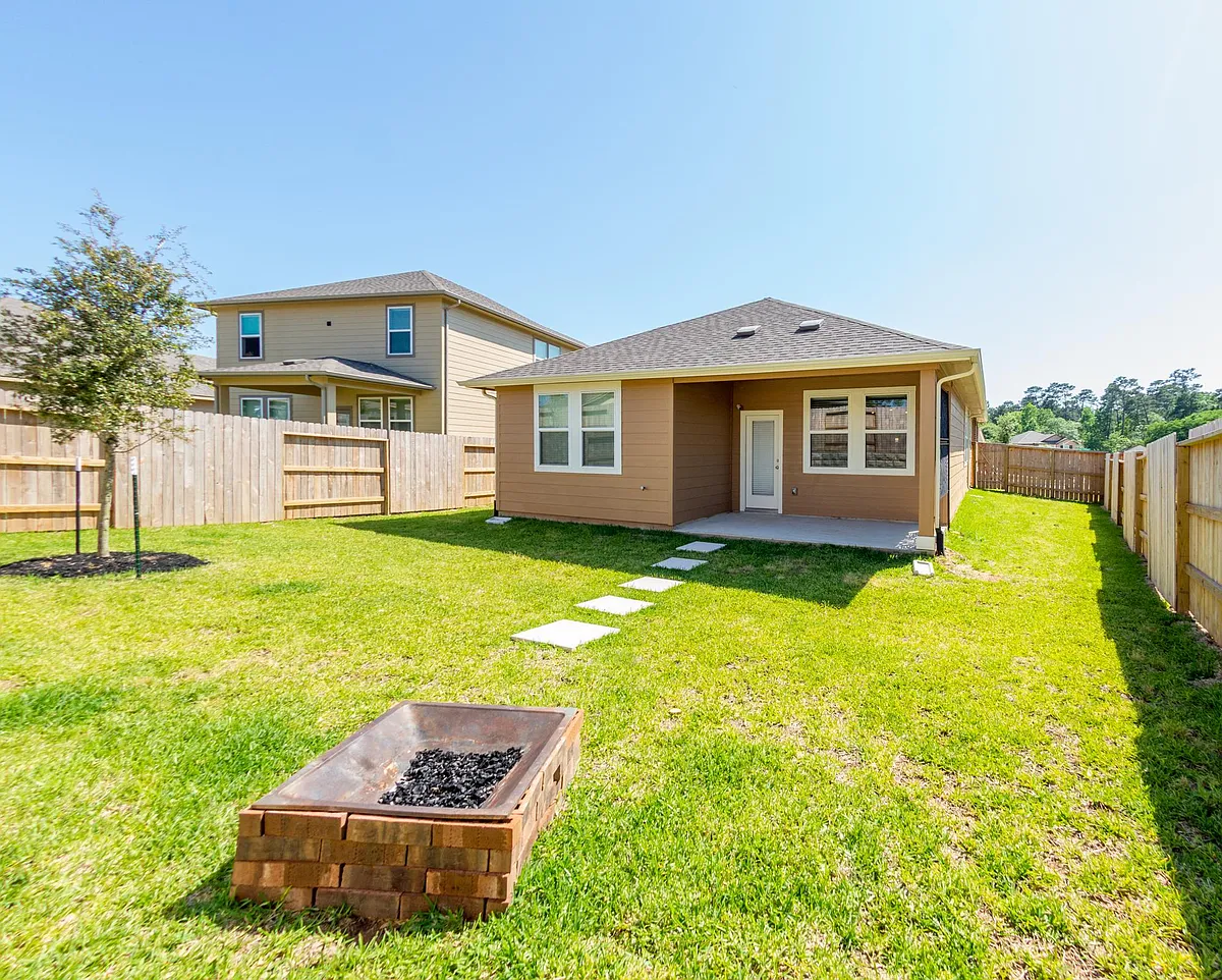 Building Photo - 7034 Silverleaf Oak St