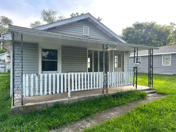 2609 W Lombard Street, Springfield, MO 65802