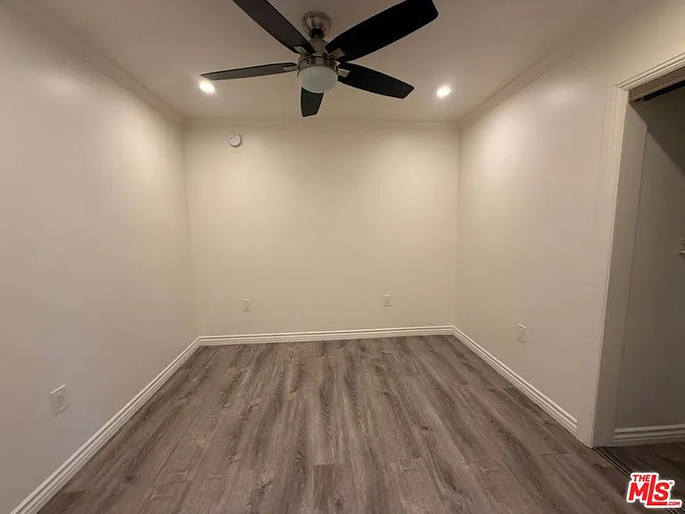 6821 Ben Ave #7 — Photo 10