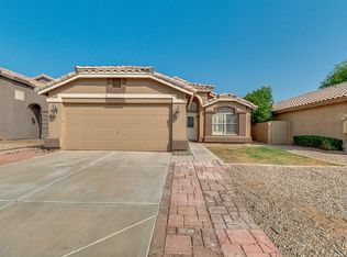 862 E Constitution Dr, Chandler, AZ 85225