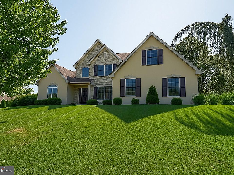 1st image of 502 Country Meadows Dr