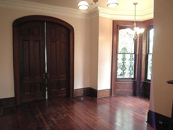 LR bay window