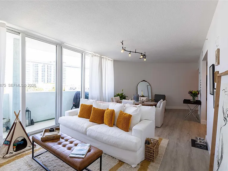 6580 Indian Creek Dr #310 — Photo 10
