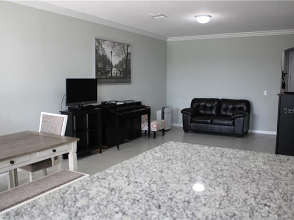 4th image of 2712 White Isle Ln #33
