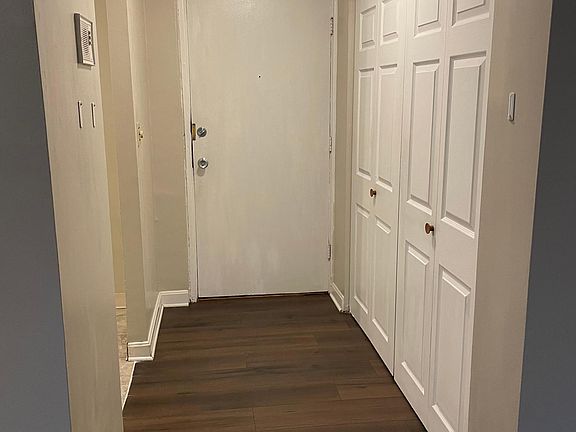 4th image of 215 Winter St APT 3K