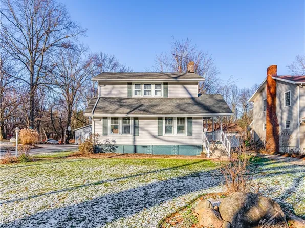 1989 Marhofer Ave, Stow, OH 44224