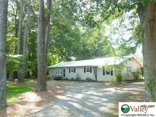 1908 Highway 36 W, Hartselle, AL 35640