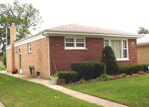1st image of 9327 N Lawler Ave