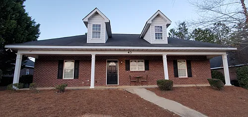 807 W Longleaf Dr Photo 1