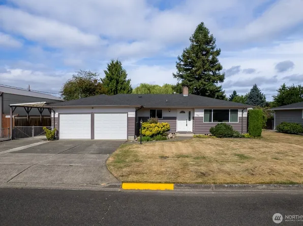 926 7th Street SW, Puyallup, WA 98371