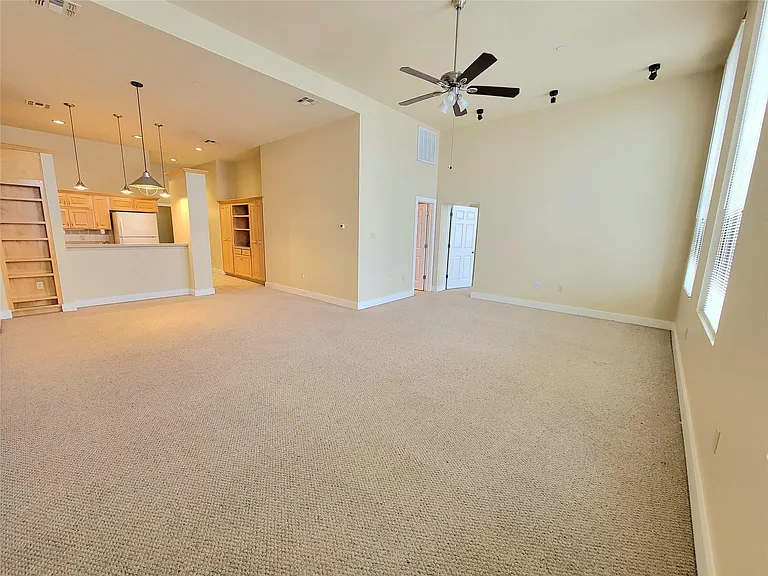 2315 Harborside Dr #201 — Photo 6