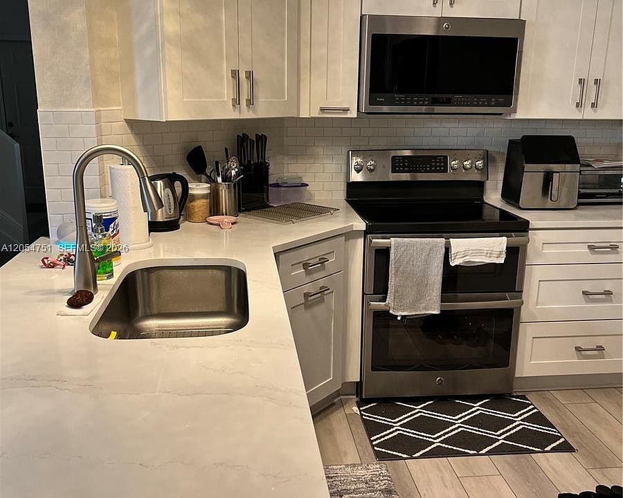 1st image of 6010 Red Plum Ct #477