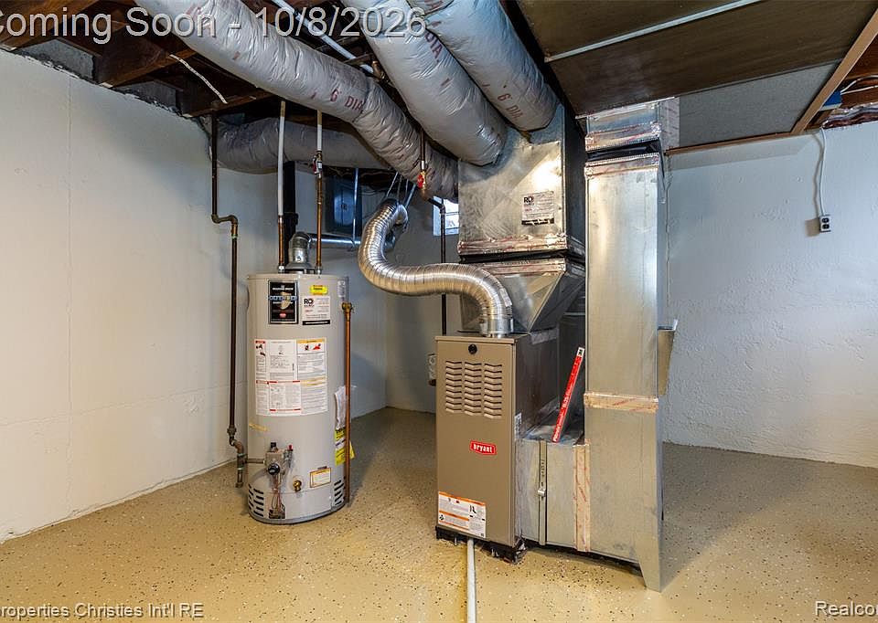 1225 E 4th St, photo 24