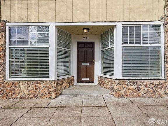 4th image of 1645 Dwight Way