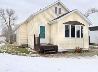 216 2nd Ave N, Glenburn, ND 58740