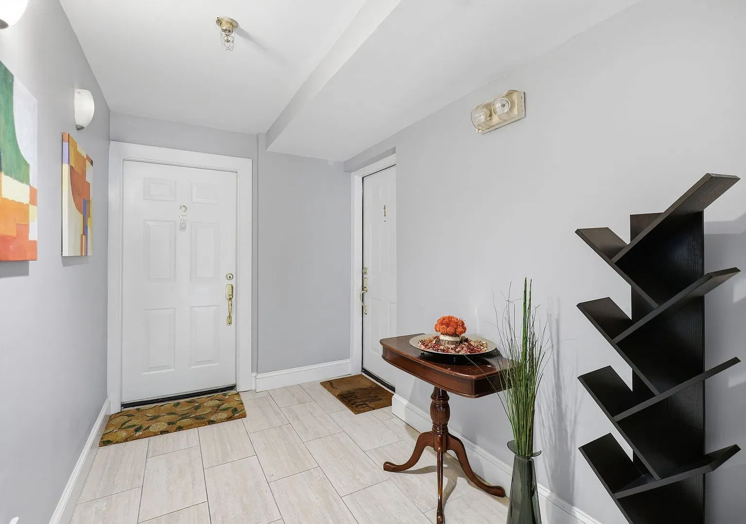 Located near Dupont & Logan Circle! — Photo 3