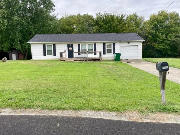 1031 Weda Cir, Mayfield, KY 42066