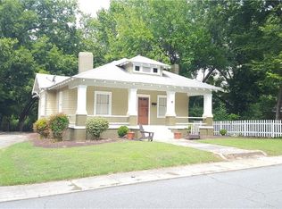 411 Tarpley St, Burlington, NC 27215