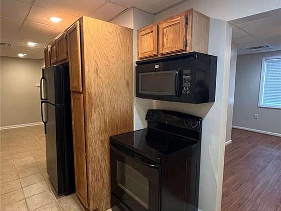 3rd image of 2761 Cocklebur Rd #Basement