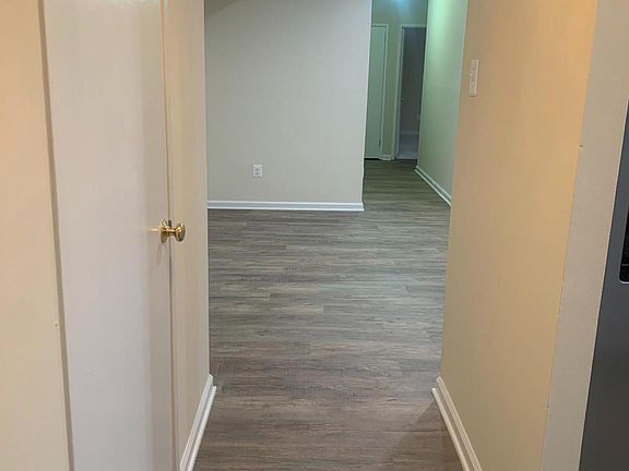 4th image of 525 Florida Ave APT 102