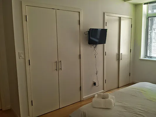 Rented by Urban Vue Properties | media 47