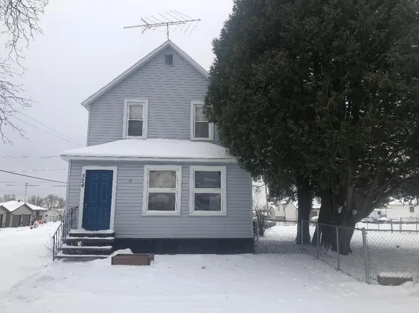 324 Whiteside Ave, Buhl, MN 55713