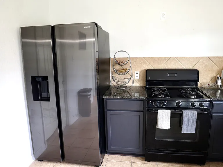 6426 Star Shadow Ln — Photo 22