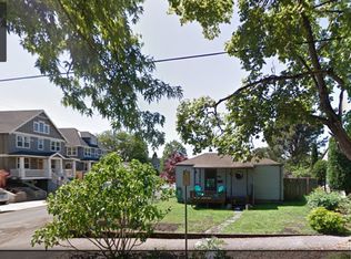 2155 SE 30th Ave, Portland, OR 97214