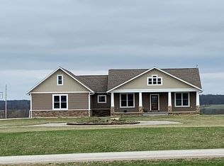 8595 County Road 404, Hannibal, MO 63401