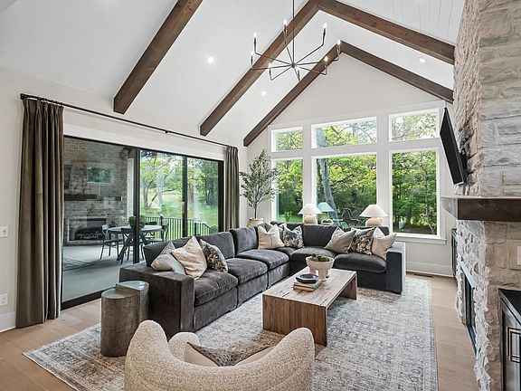 Belterra Family Room