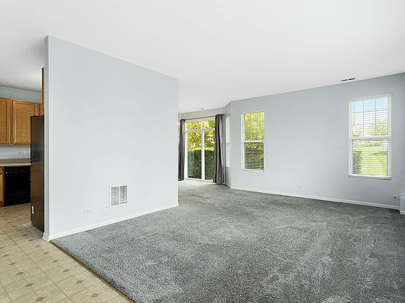 4th image of 1980 Cobblestone Dr #1980