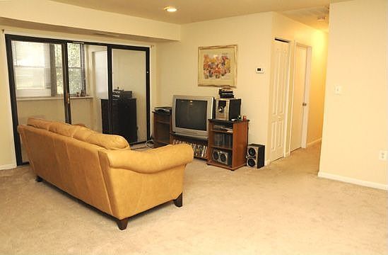 2nd image of 5870 Thunder Hill Rd APT A1