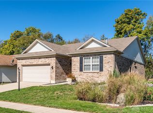 9152 Rolling Greens Trl, Miamisburg, OH 45342
