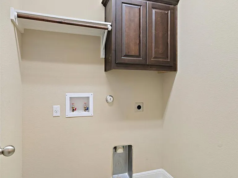 4205 Front Range Ln — Photo 33