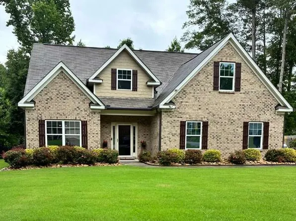 332 Shiloh Valley Dr, Lithia Springs, GA 30122