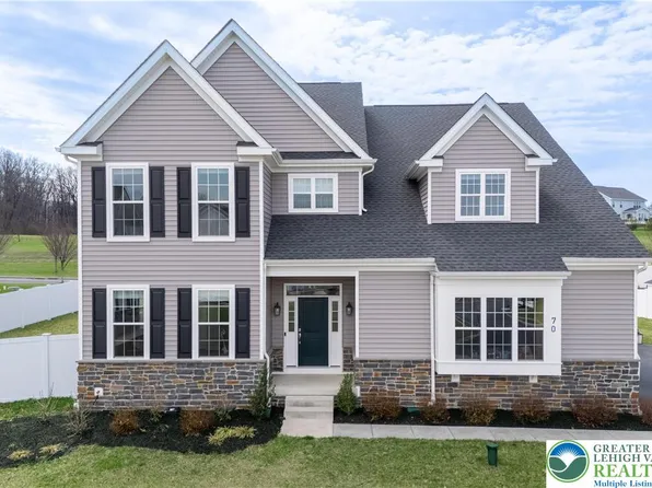 70 Kate Ct, Easton, PA 18042