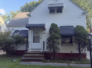 18424 Maple Heights Blvd, Maple Heights, OH 44137