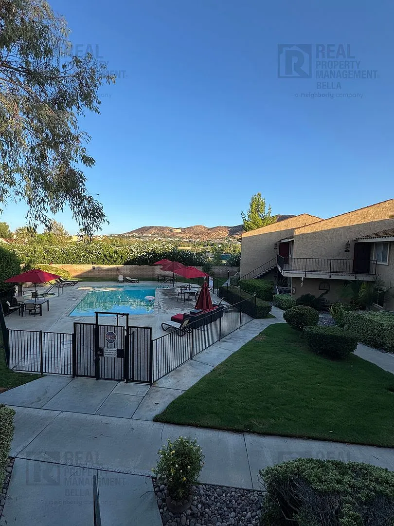 Lake Views, Gated Canyon Lake Living & Furnished Convenience! — Photo 2